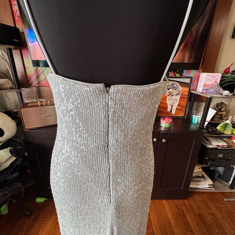 Xscape light blue sequin Evening Gown in size 6 - Picture 6 of 14